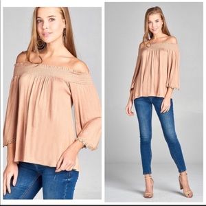 Sale❗️Dusty Peach Off the Shoulder Blouse